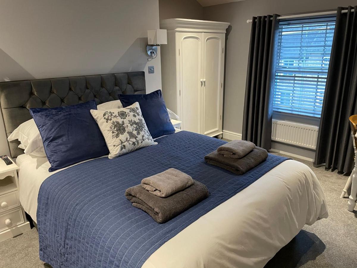 Guest house Lionsgate *